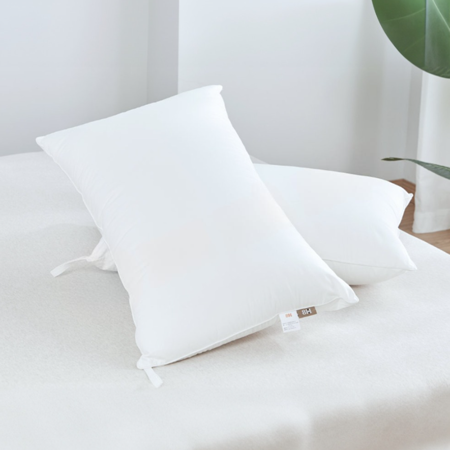 So Sánh Gối Bông Truyền Thống 8H PF2 và Gối Memory Foam 8H H3